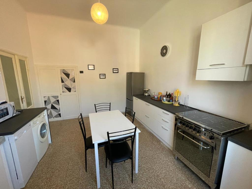 Big Wave Apartment - Levanto, 5 Terre Buitenkant foto