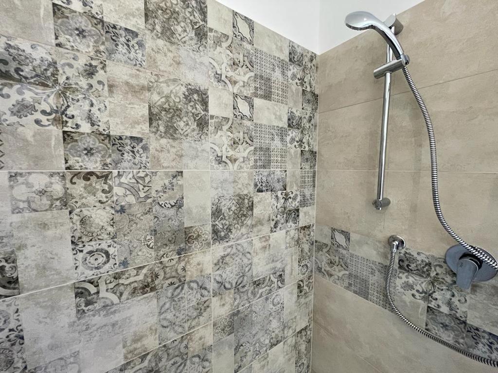 Big Wave Apartment - Levanto, 5 Terre Buitenkant foto